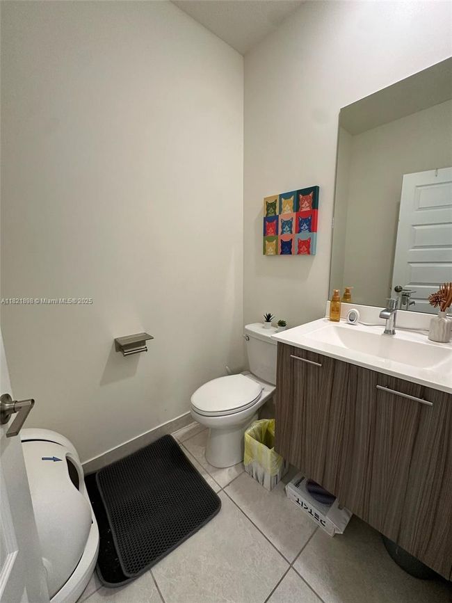 APT-204 - 8301 Nw 41 St St, Condo with 2 bedrooms, 3 bathrooms and null parking in Doral FL | Image 16