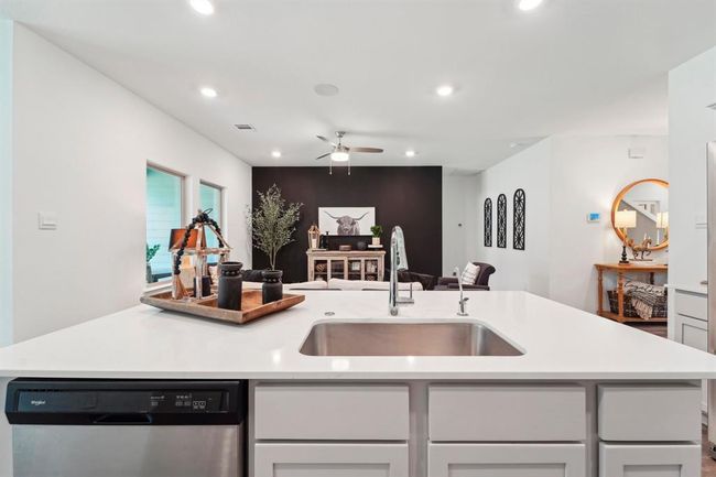 15033 Cherry Creek Dr, House other with 4 bedrooms, 3 bathrooms and 2 parking in Magnolia TX | Image 9