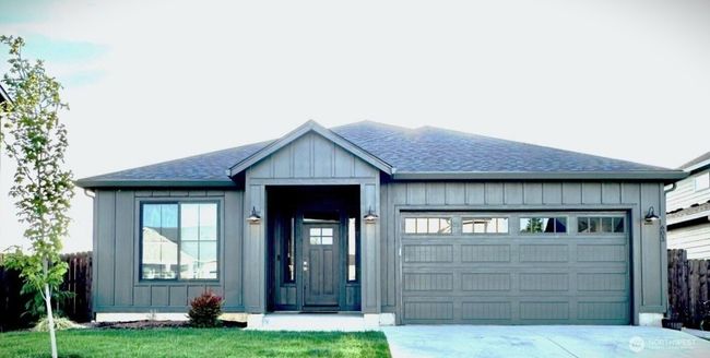 Front | Image 23