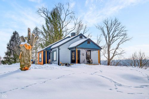 539 E Washington St, Morgantown, IN, 46160-9786 | Card Image