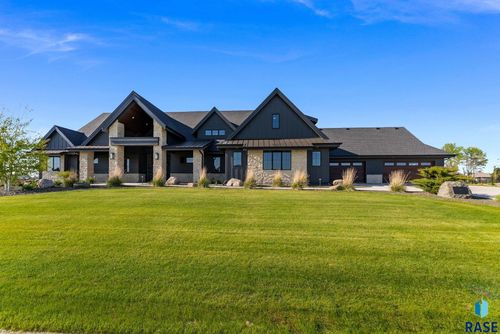 1824 Tom Sawyer Trl Trail, Harrisburg, SD, 57032-8288 | Card Image