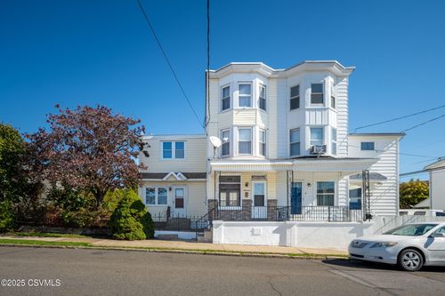 19 S Beech St, Mount Carmel, PA, 17851-1945 | Card Image