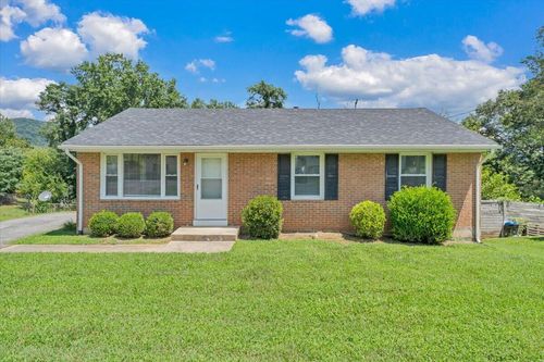 725 Ramada Rd, Vinton, VA, 24179-1417 | Card Image