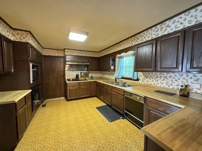 1053 Thelmeta Ave, House other with 4 bedrooms, 4 bathrooms and 2 parking in Chattanooga TN | Image 8