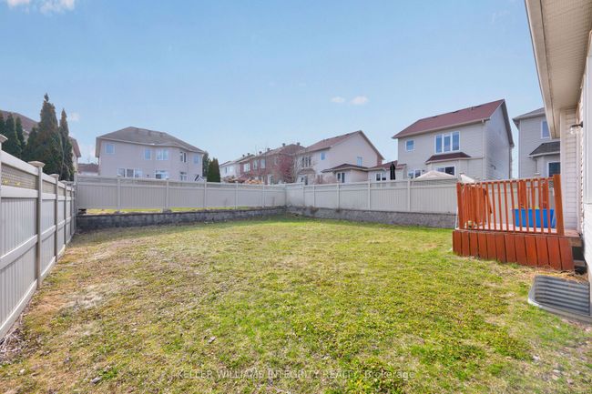 147 Millgreen Cres, House other with 8 bedrooms, 8 bathrooms and 4 parking in Gloucester ON | Image 45