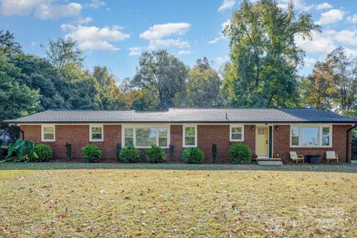 350 Corban Ave Se, Concord, NC, 28025-2711 | Card Image