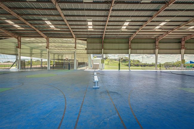 Covered soccer courts | Image 18
