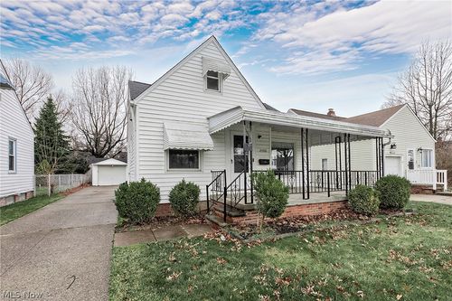 25370 Drakefield Avenue, Euclid, OH, 44132 | Card Image