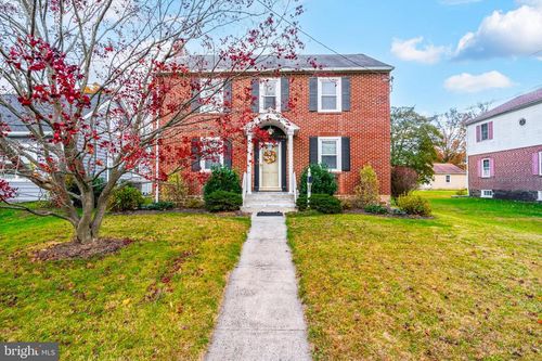 405 W Walnut St, NORTH WALES, PA, 19454-3324 | Card Image