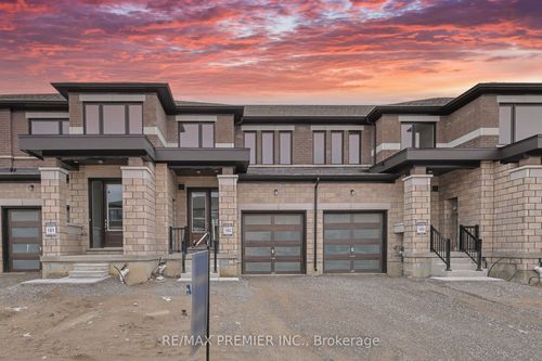 138 Corley St, Lindsay, ON, K9V0R4 | Card Image