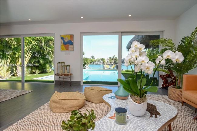 641 86 Th St, House other with 3 bedrooms, 3 bathrooms and null parking in Miami Beach FL | Image 8