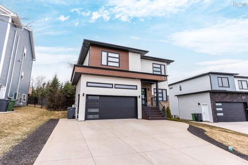 33 Merlot Crt, Timberlea, NS, B3T0C2 | Card Image