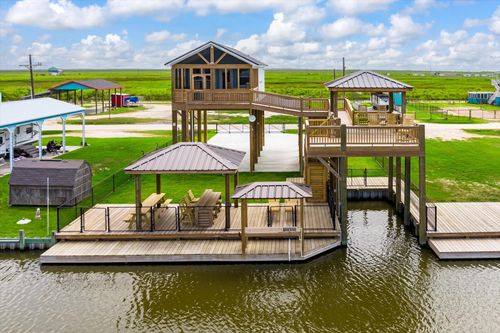 1185 Mabry St, Gilchrist, TX, 77617 | Card Image