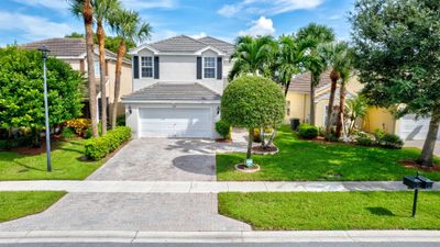 215 Berenger Walk, House other with 5 bedrooms, 3 bathrooms and null parking in Royal Palm Beach FL | Image 1