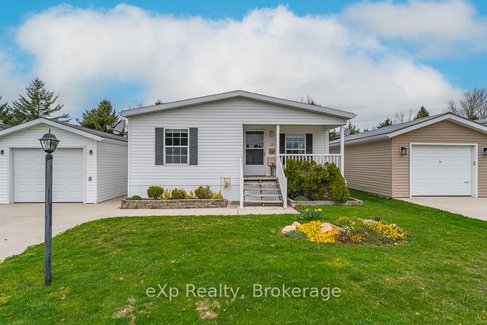 Residential in Georgian Bluffs 2