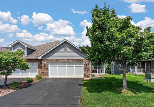 301 Manitoba Ln, Little Canada, MN, 55117-1692 | Card Image