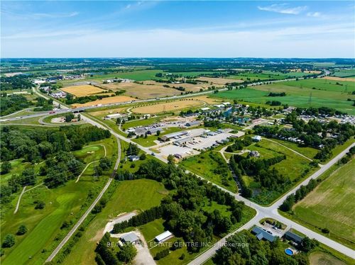 3378 Putnam Rd, Putnam, ON, N0L2B0 | Card Image