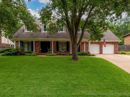 1616 Cherokee Hills Dr, Bartlesville, OK, 74006-4209 | Card Image