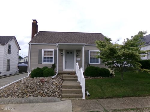 1612 Orange Street, Coshocton, OH, 43812 | Card Image