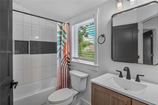 1003 10 Th St, House other with 3 bedrooms, 3 bathrooms and null parking in Port Royal SC | Image 18