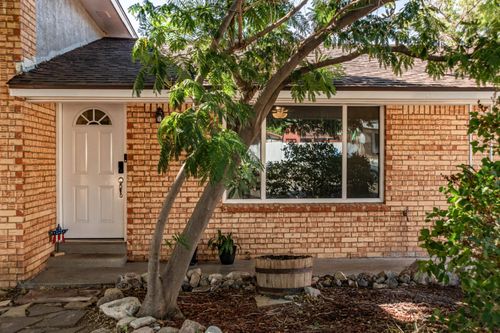 12205 Victoria Falls Dr Ne, Albuquerque, NM, 87111-5436 | Card Image