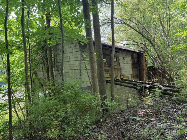 12055 Us 25/70 Hwy, Home with 0 bedrooms, 0 bathrooms and null parking in Marshall NC | Image 9