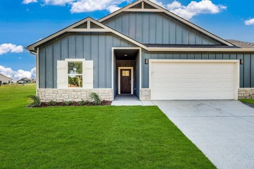 3560 E Bearsden St, Derby, KS, 67037-7821 | Card Image