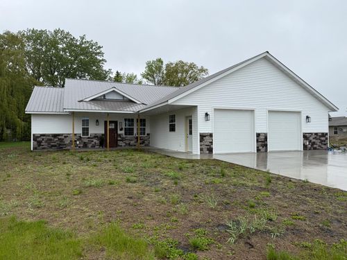 105 7th St S, Hoffman, MN, 56339-4100 | Card Image