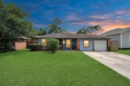 5423 Lillian St, Baytown, TX, 77521-1716 | Card Image