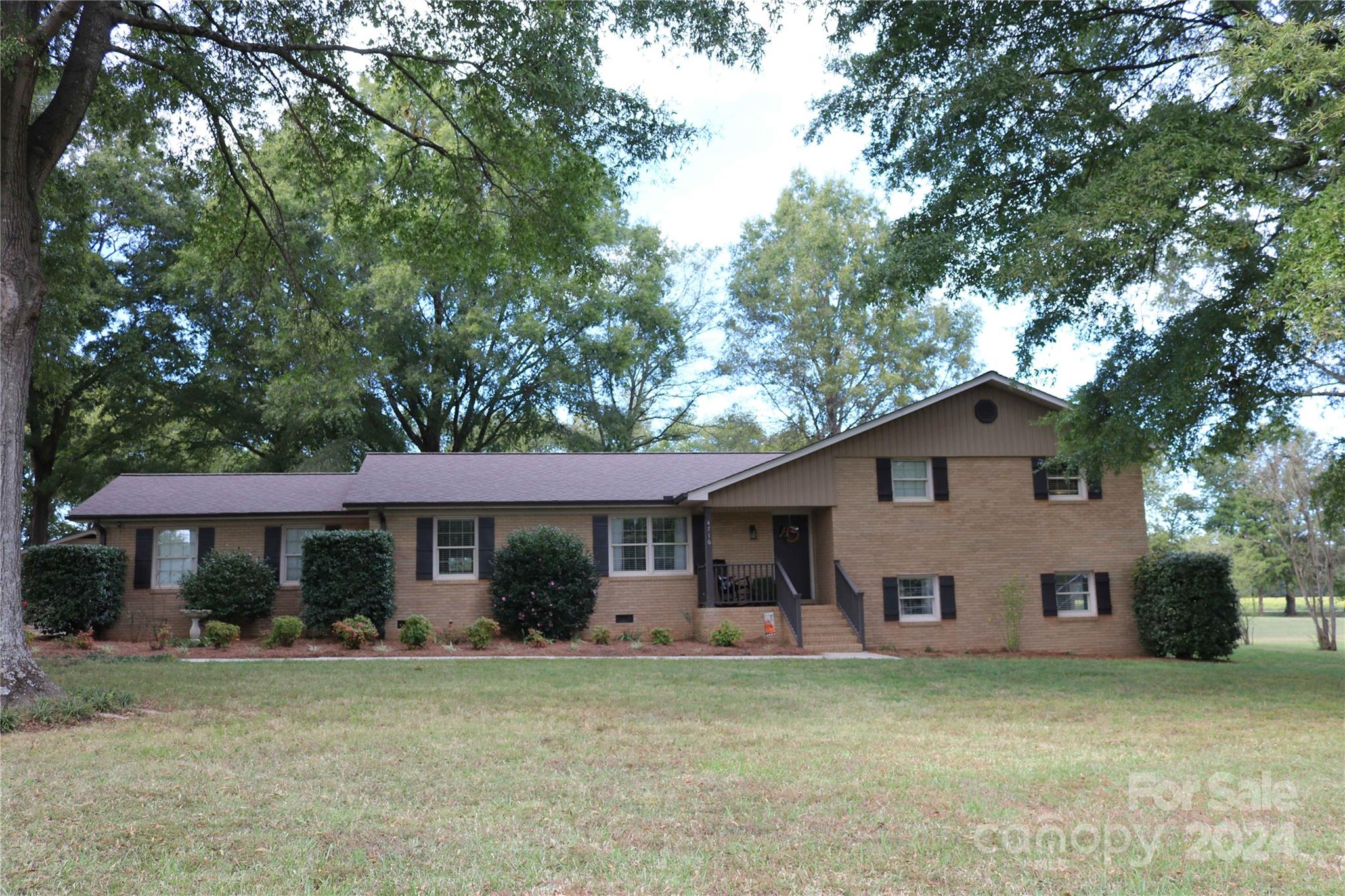 Carolando Dr, Concord, NC 28027