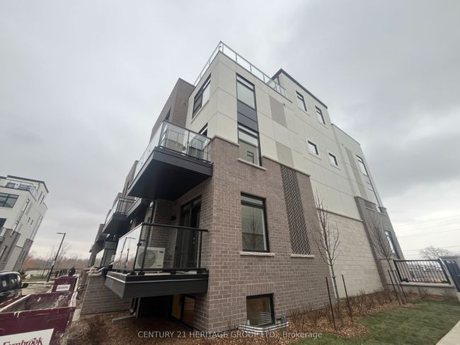 123 - 1581 Rose Way, Condo with 3 bedrooms, 2 bathrooms and null parking in Milton ON | Image 4