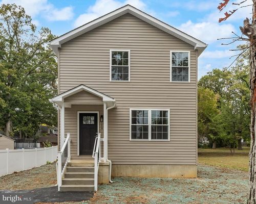 19 E 2nd Ave, PINE HILL, NJ, 08021-6201 | Card Image