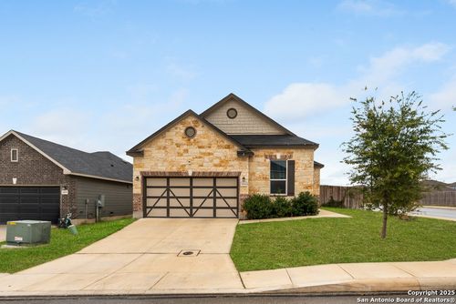 3404 Taurus Sky, Converse, TX, 78109-1548 | Card Image