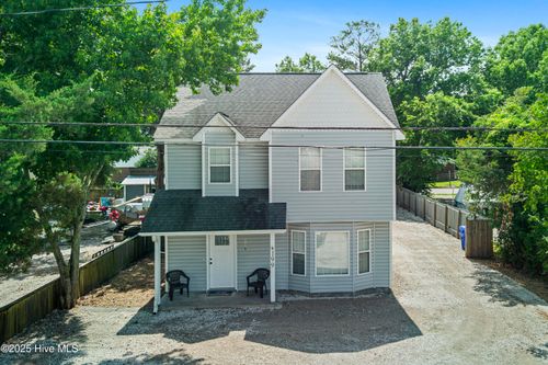199 Highway 101, Beaufort, NC, 28516-8631 | Card Image