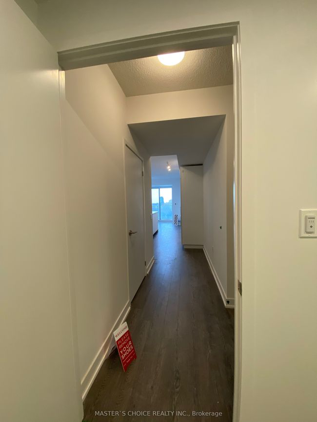 807 - 20 O'neill Rd, Condo with 2 bedrooms, 2 bathrooms and null parking in North York ON | Image 4