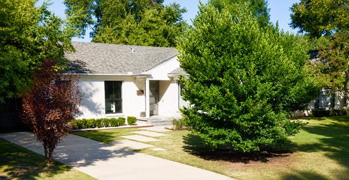7407 Caillet St, Dallas, TX, 75209-3905 | Card Image