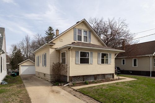 429 7th St Nw, Rochester, MN, 55901-6847 | Card Image
