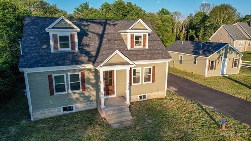 844 Sanford Rd, Westport, MA, 02790-4037 | Card Image