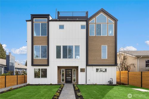 319 Nw 87th St, Seattle, WA, 98117-3130 | Card Image