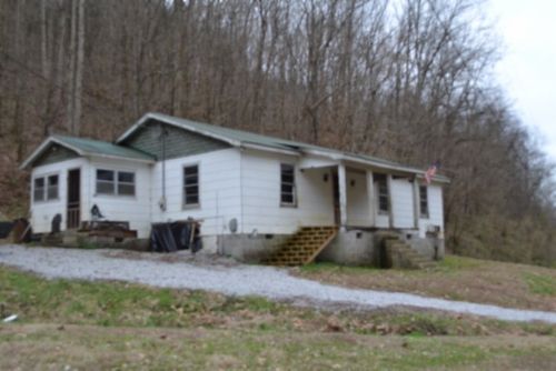 290 Hazel Huffines Ln, Whitleyville, TN, 38588-7212 | Card Image