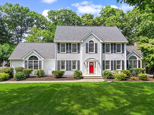 4 Mary Way, Foxboro, MA, 02035-2780 | Card Image