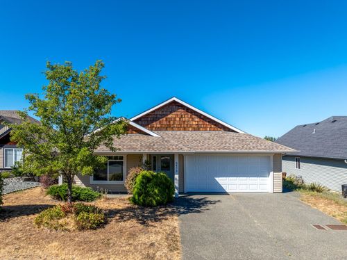 2674 Rydal Ave, Cumberland, BC, V0R1S0 | Card Image