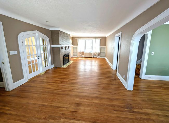 2048 LR new.jpg | Image 4