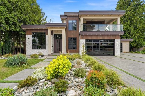 8019 113b St, Delta, BC, V4C5E7 | Card Image