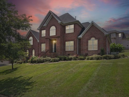 1046 Island Brook Dr, Hendersonville, TN, 37075-6307 | Card Image