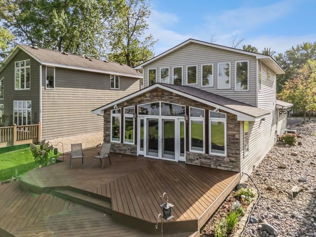 1867 Beach Dr Se, House other with 2 bedrooms, 2 bathrooms and null parking in Forest Lake MN | Image 10