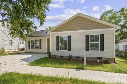 718 Park Ave, Salisbury, NC, 28144-4546 | Card Image