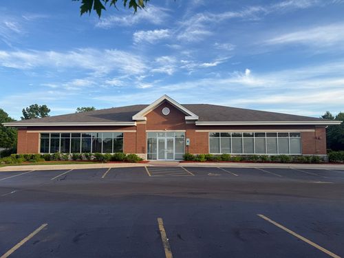 900 S Milwaukee Ave, Vernon Hills, IL, 60061-3193 | Card Image