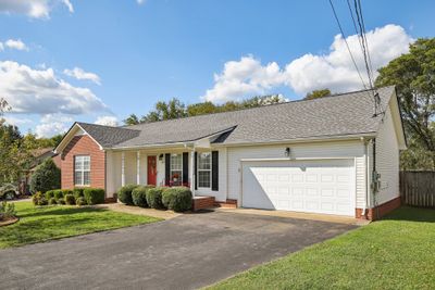 1607 London Dr, House other with 3 bedrooms, 2 bathrooms and 2 parking in Columbia TN | Image 3