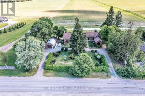 1320 King St, Port Perry, ON, L9L1B5 | Card Image